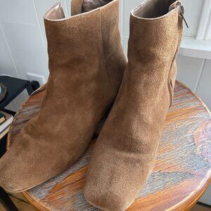 Urban Outfitters Women's Suede Boots (8)